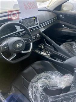 هیوندای ئەلەنترا